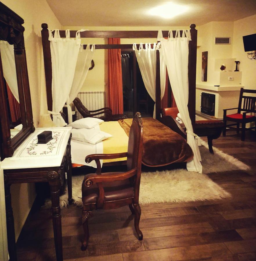 Flygonion Guesthouse Kiriákion Esterno foto